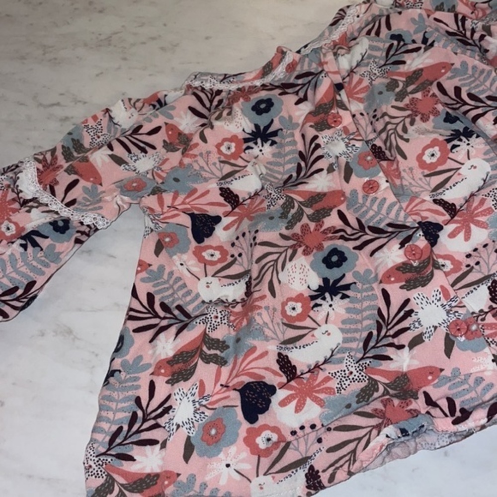 Tommy Bahama Set - Picture 3 of 5
